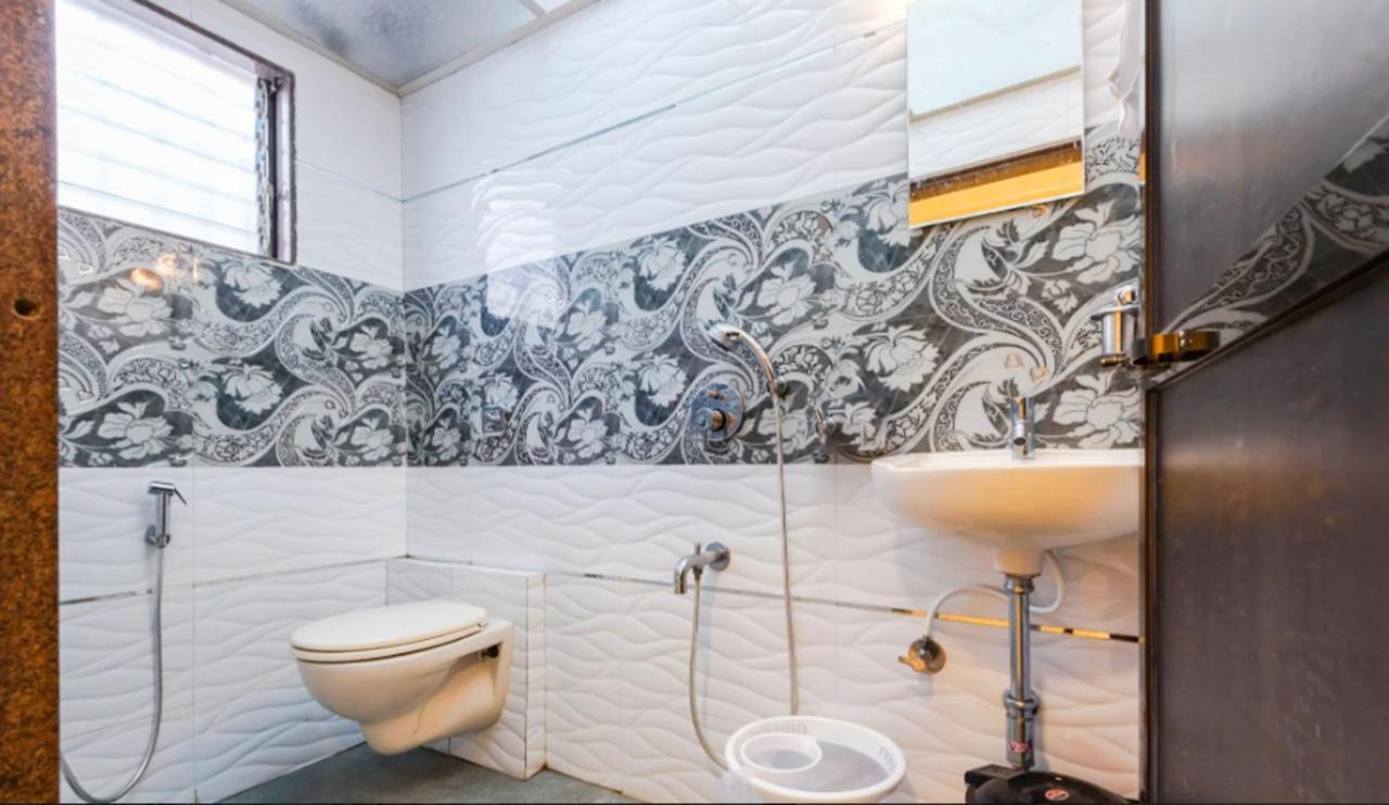 Hotel New Elite Inn - Near Midc Turbhe Navi Mumbai Kültér fotó